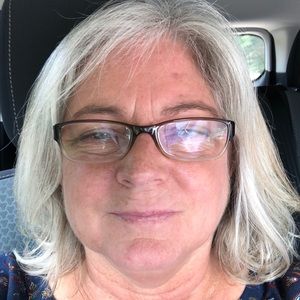 Meet your Posher, Glenda